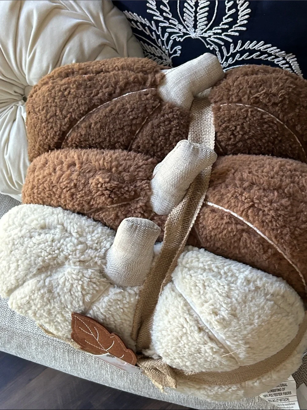 NWT! Fall Autumn Harvest Plush Sherpa Pumpkin Throw Pillow Set Cream & Brown